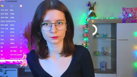 Snapshot of chelseacerys chatting on 12/27/24, 03:15 Mona online show from 12/27/24, 03:15