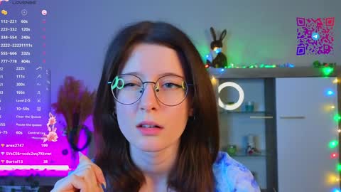 Snapshot of chelseacerys chatting on 01/10/25, 09:10 Mona online show from 01/10/25, 09:10