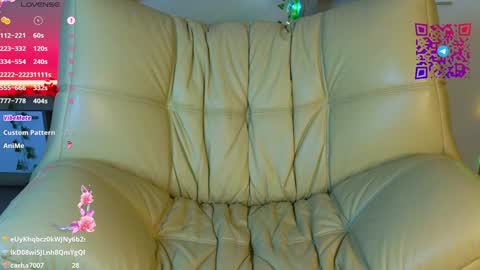 Snapshot of chelseacerys chatting on 02/06/25, 06:13 Mona online show from 02/06/25, 06:13