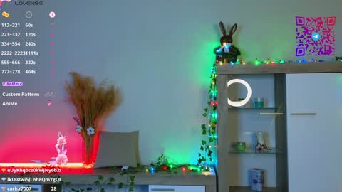 Snapshot of chelseacerys chatting on 02/06/25, 09:17 Mona online show from 02/06/25, 09:17