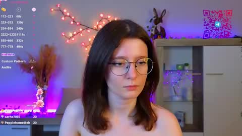 Snapshot of chelseacerys chatting on 03/11/25, 09:26 Mona online show from 03/11/25, 09:26