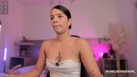 chelsey_hudson online show from 09/13/25, 11:54
