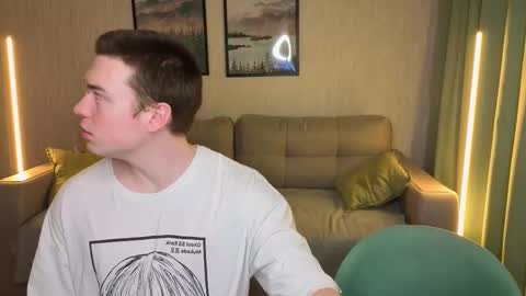 LUCASRYANPVT IS OPEN online show from 02/17/26, 04:42