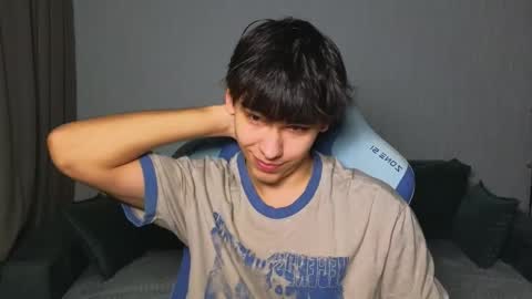 LUCASRYANPVT IS OPEN online show from 04/04/26, 06:22