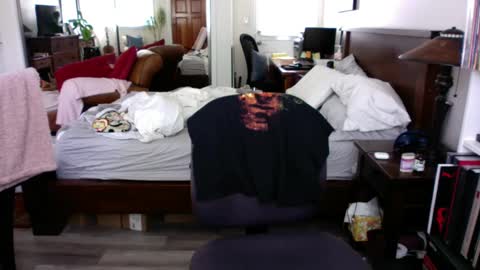 Snapshot of chemicalrain9876 chatting on 10/04/25, 04:27 chemicalrain9876 online show from 10/04/25, 04:27