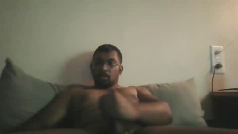 chennaibull1011 online show from 04/07/26, 12:16