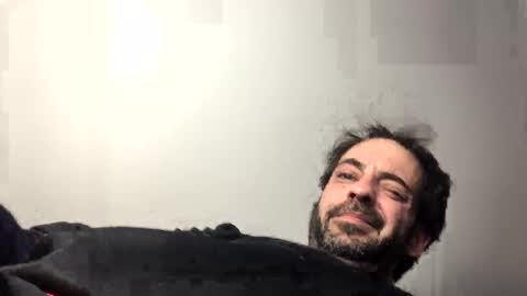 Snapshot of chenovich chatting on 01/10/25, 06:49 chenovich online show from 01/10/25, 06:49