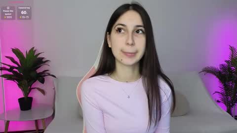 Snapshot of cheradivine chatting on 01/14/26, 09:31 cheradivine online show from 01/14/26, 09:31