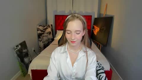  Cheril  follow me  online show from 10/15/25, 07:30