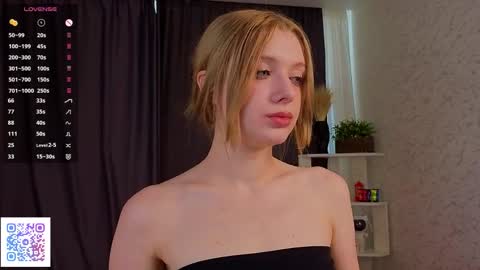 Ellie online show from 05/20/26, 04:40