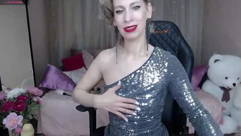 Adriana online show from 12/06/24, 05:20