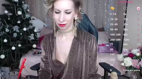 Adriana online show from 12/11/24, 02:33