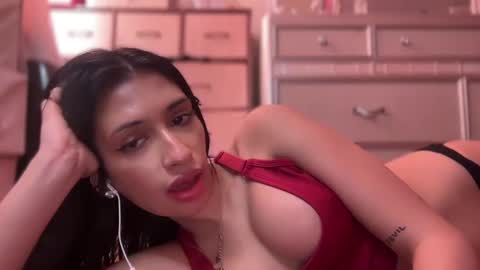 cherliecarmen online show from 02/21/25, 09:11