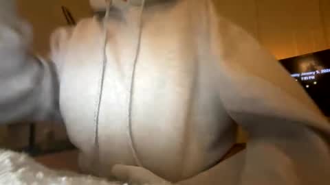 cherrieamaretto online show from 01/06/26, 03:21