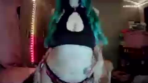 Snapshot of cherritwisted_x chatting on 07/21/26, 07:11 Cherri online show from 07/21/26, 07:11