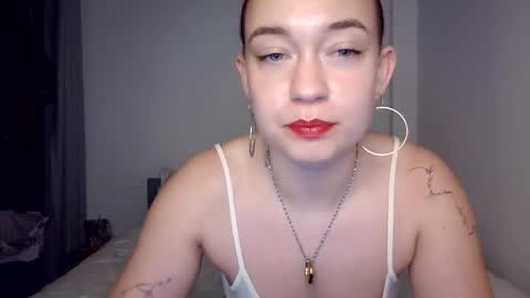 Snapshot of cherry15311 chatting on 02/23/26, 08:06 Lola Clyne online show from 02/23/26, 08:06