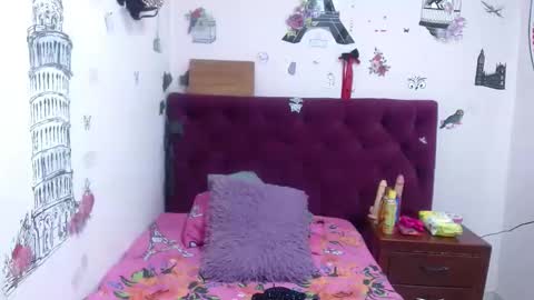 Cherry online show from 10/03/25, 01:52