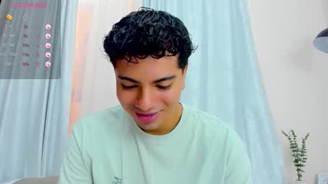 Snapshot of cherry_blossom77 chatting on 01/06/26, 12:53 cherry_blossom77 online show from 01/06/26, 12:53