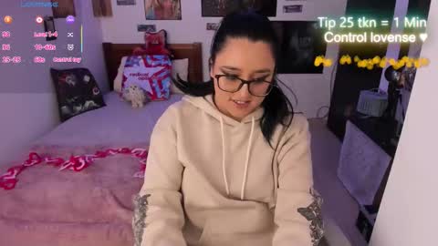 cherry_blushh online show from 02/02/26, 11:14