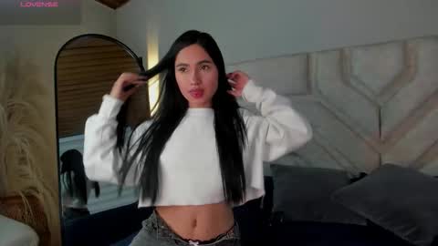 cherry_bunnyx online show from 01/18/26, 04:27