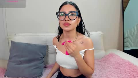cherry_bunnyx online show from 03/29/26, 04:34