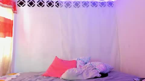 Snapshot of cherry_chocolate chatting on 06/10/26, 07:13 hot cherry and tasty chocolate online show from 06/10/26, 07:13