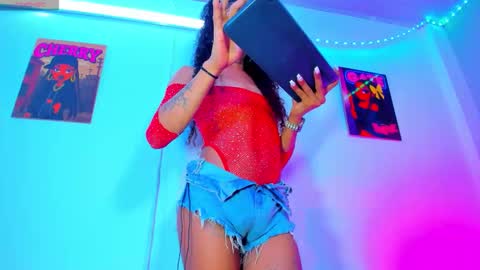 cherry_gate online show from 02/13/26, 08:05