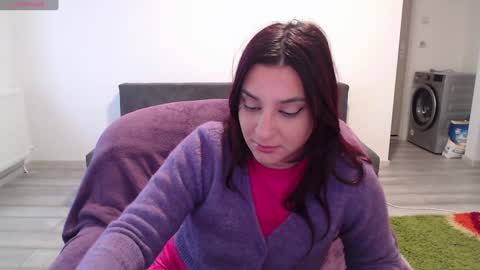 Snapshot of cherry_pie95 chatting on 12/02/24, 07:14 Sherry online show from 12/02/24, 07:14