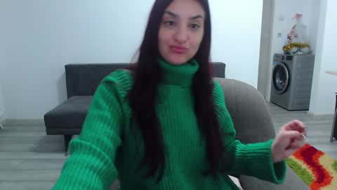 Snapshot of cherry_pie95 chatting on 01/22/25, 02:59 Sherry online show from 01/22/25, 02:59