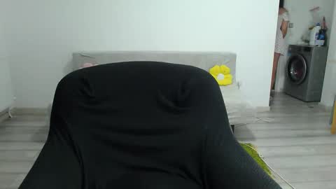 Snapshot of cherry_pie95 chatting on 09/15/25, 02:11 Sherry online show from 09/15/25, 02:11