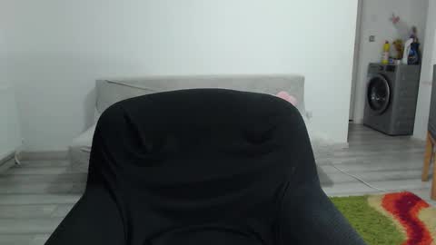 Snapshot of cherry_pie95 chatting on 10/08/25, 10:40 Sherry online show from 10/08/25, 10:40