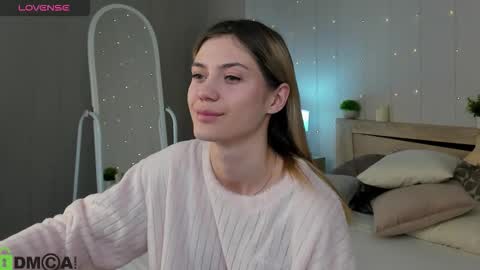 cherry_pr1ce online show from 11/18/25, 12:49