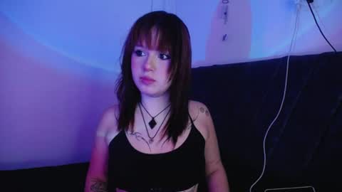 Snapshot of cherry_scarlett_ chatting on 07/08/26, 04:06 cherry_scarlett_ online show from 07/08/26, 04:06