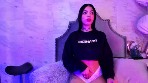 Snapshot of cherry_sussan chatting on 01/11/25, 03:55 Sussan Cherry online show from 01/11/25, 03:55