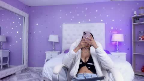 Snapshot of cherry_sussan chatting on 02/18/25, 03:53 Sussan Cherry online show from 02/18/25, 03:53