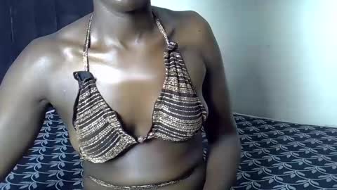 Cherry venuss online show from 11/22/25, 11:04