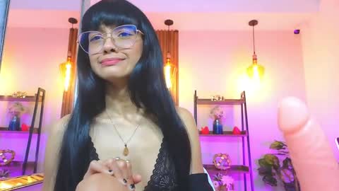 Snapshot of cherry_vixen_ chatting on 04/29/26, 06:25 Sery online show from 04/29/26, 06:25