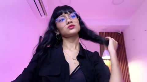Snapshot of cherry_vixen_ chatting on 05/06/26, 06:35 Sery online show from 05/06/26, 06:35