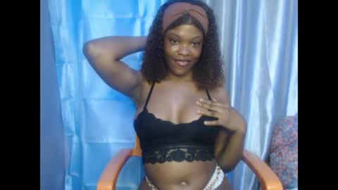Sophie online show from 05/22/26, 08:21