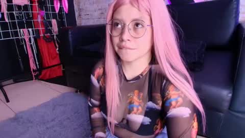     online show from 03/23/26, 11:36