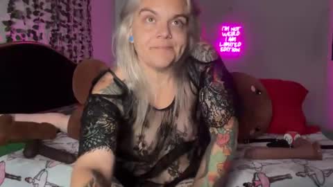 CherryBombBomb online show from 08/07/26, 04:36