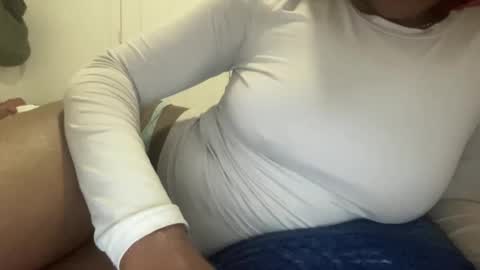 cherryb online show from 11/30/25, 11:36