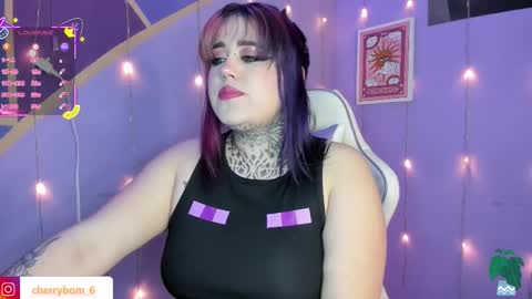  dayis independent model  online show from 09/22/25, 04:47