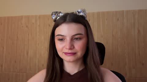 Snapshot of cherryelin chatting on 02/08/25, 04:36 Lina online show from 02/08/25, 04:36