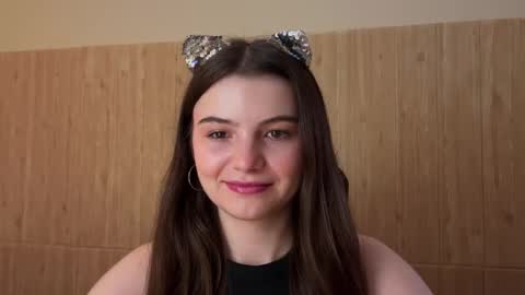 Snapshot of cherryelin chatting on 02/15/25, 04:47 Lina online show from 02/15/25, 04:47