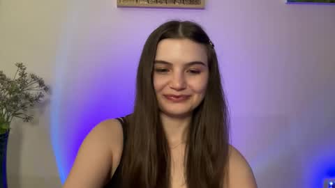 Snapshot of cherryelin chatting on 05/26/26, 03:57 Lina online show from 05/26/26, 03:57