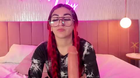 Cherry online show from 10/23/25, 01:43