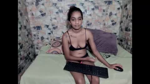 leah is the name online show from 04/11/26, 07:56