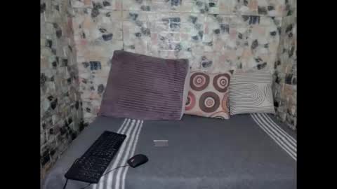 leah is the name online show from 04/21/26, 05:03