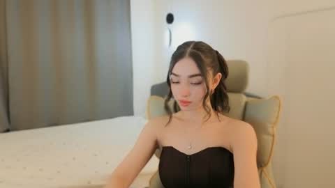 Snapshot of cherrylatte_ chatting on 07/18/26, 07:17 Kate3 online show from 07/18/26, 07:17